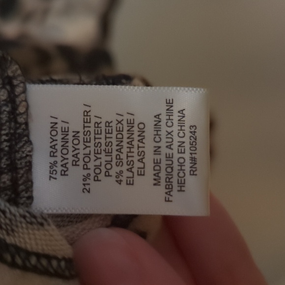 Women's Leopard print Shirt, L - Picture 5 of 5